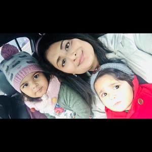 Meet your Posher, Zehra